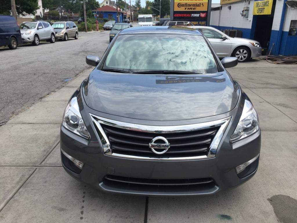 Used - Nissan Altima S Sedan for sale in Staten Island NY