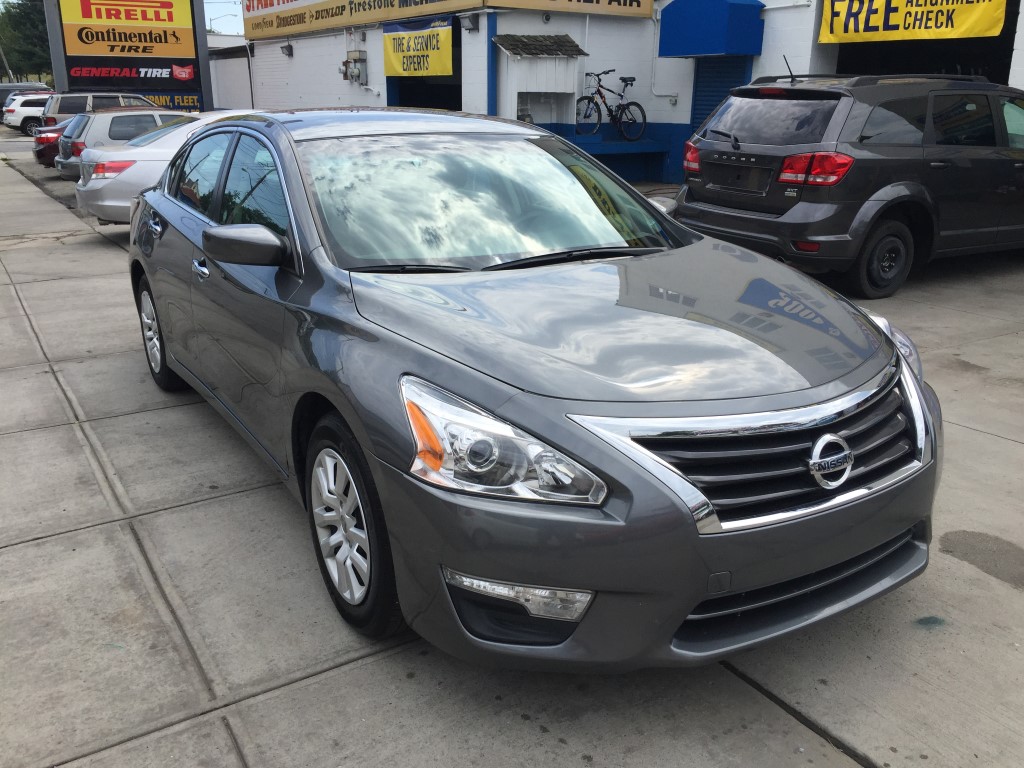 Used - Nissan Altima S Sedan for sale in Staten Island NY