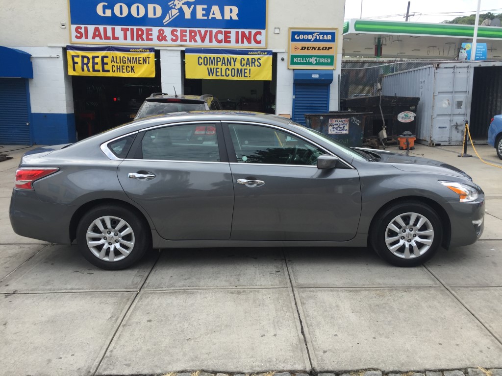 Used - Nissan Altima S Sedan for sale in Staten Island NY