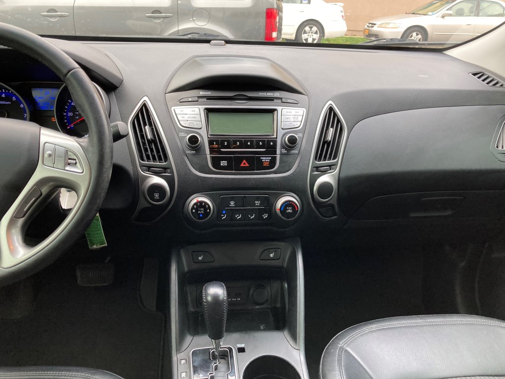 Used - Hyundai Tucson GLS AWD SUV for sale in Staten Island NY