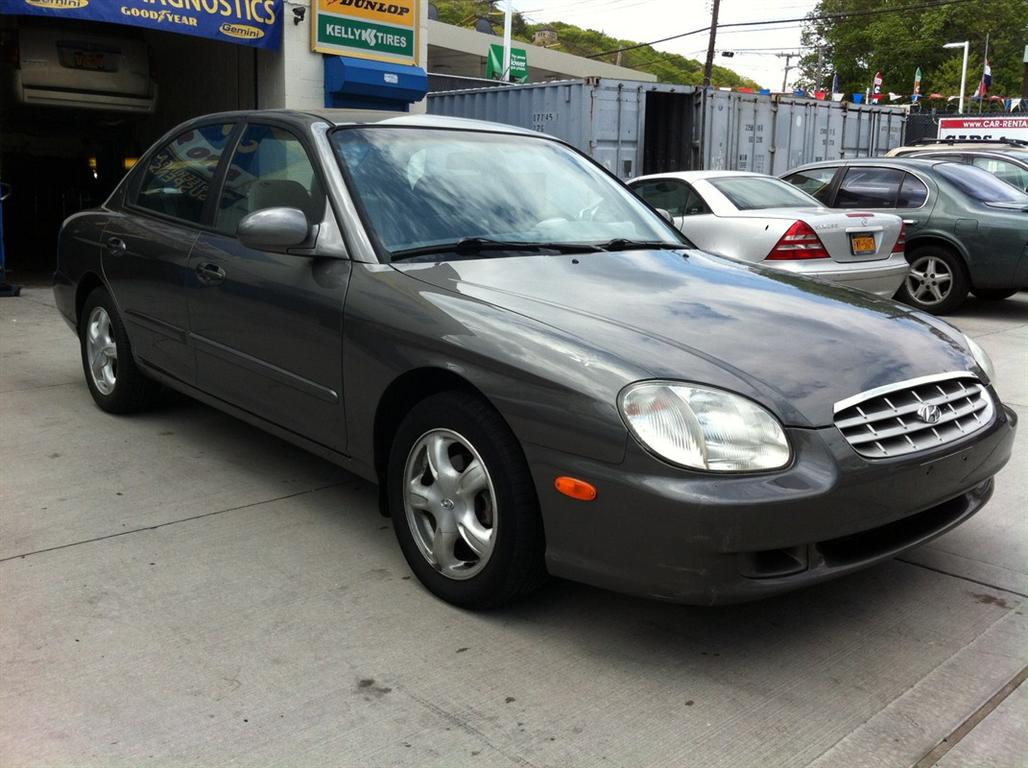 2001 Hyundai Sonata Sedan for sale in Brooklyn, NY