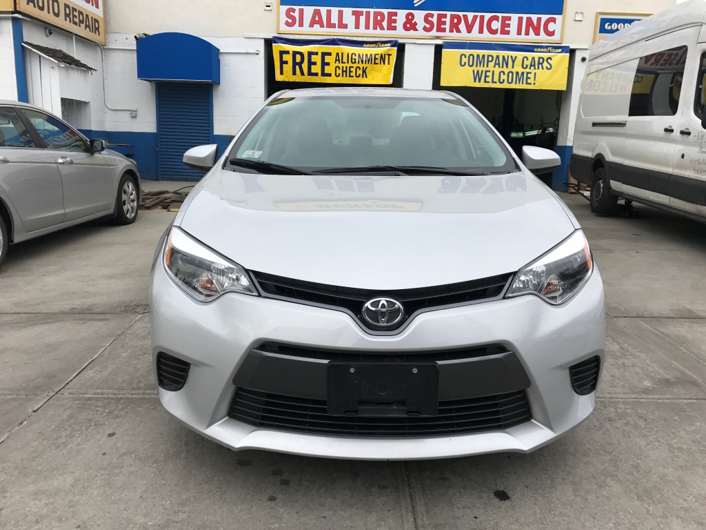 Used - Toyota Corolla LE Sedan for sale in Staten Island NY