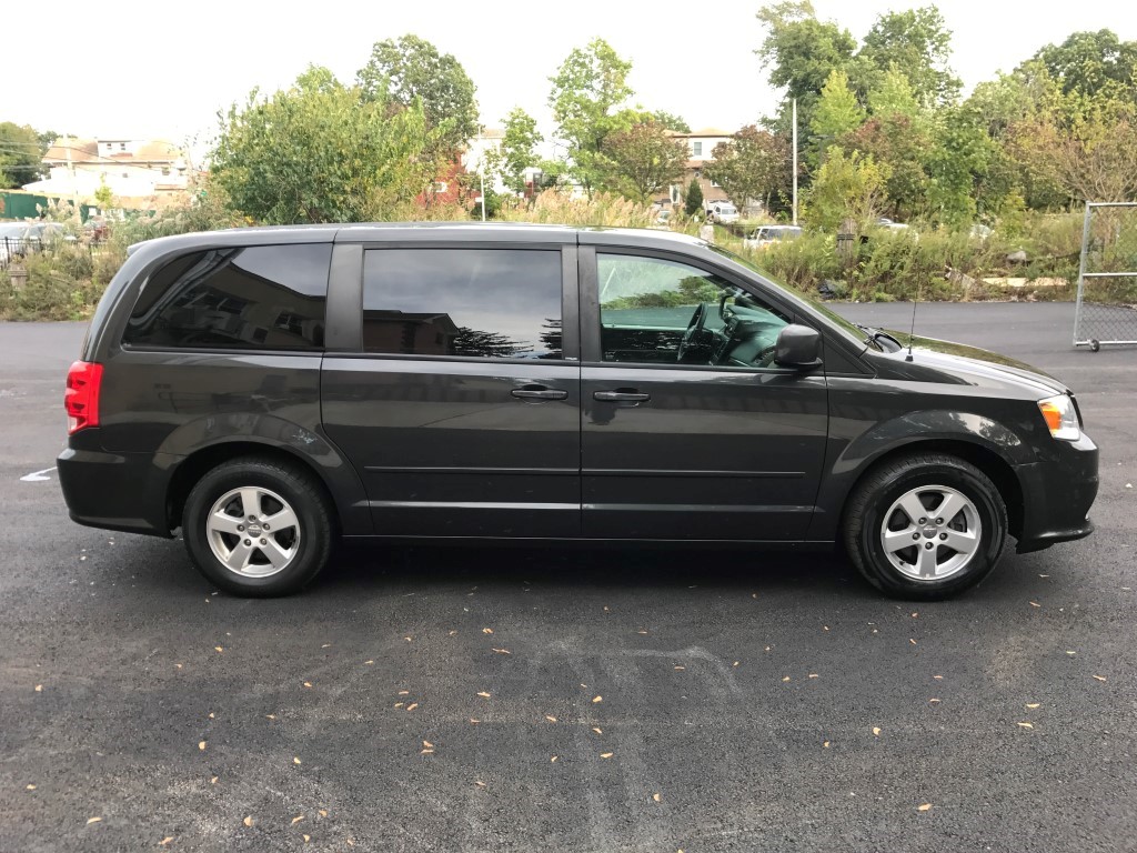 Used - Dodge Grand Caravan SXT Minivan for sale in Staten Island NY