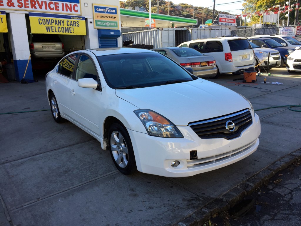 Used - Nissan Altima SL Sedan for sale in Staten Island NY