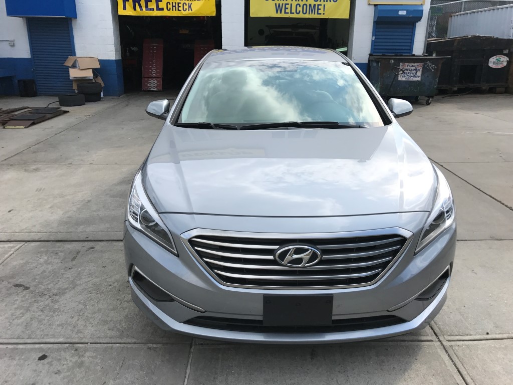 Used - Hyundai Sonata SE Sedan for sale in Staten Island NY