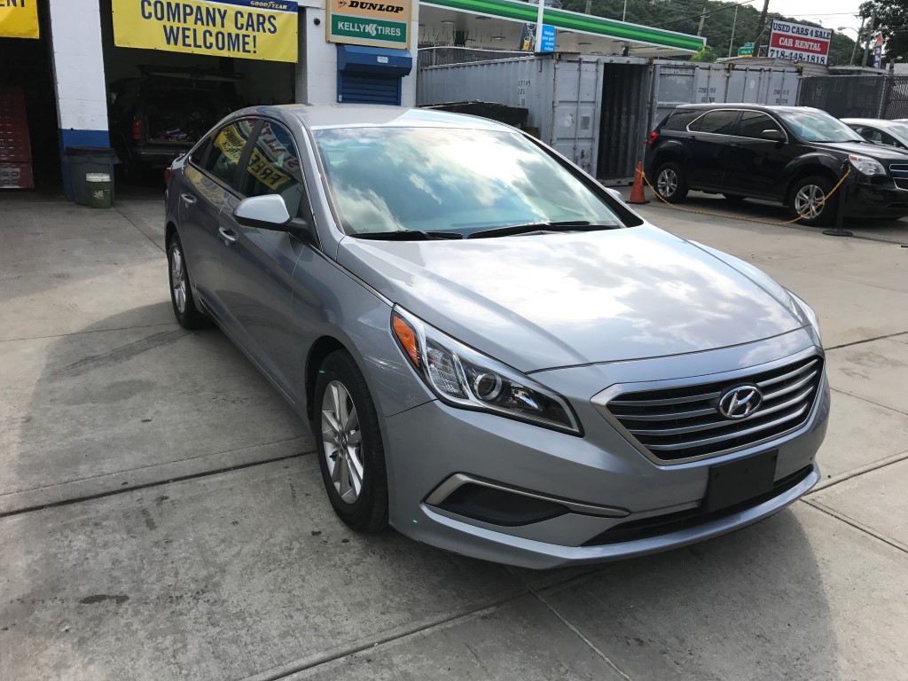 Used - Hyundai Sonata SE Sedan for sale in Staten Island NY