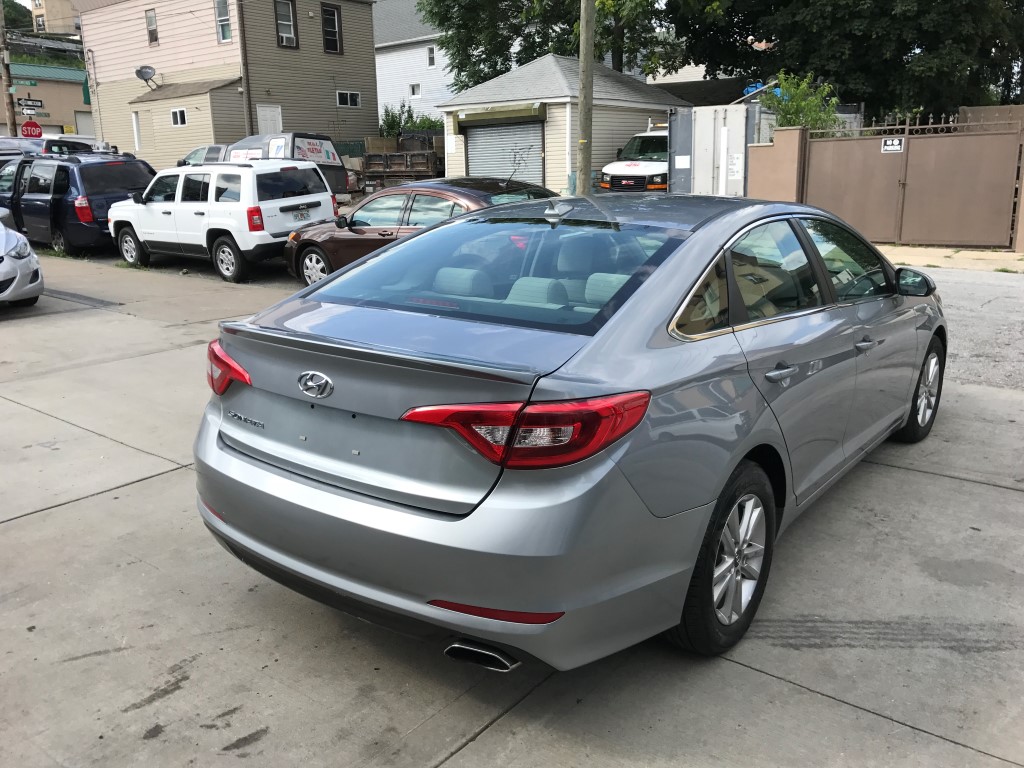 Used - Hyundai Sonata SE Sedan for sale in Staten Island NY