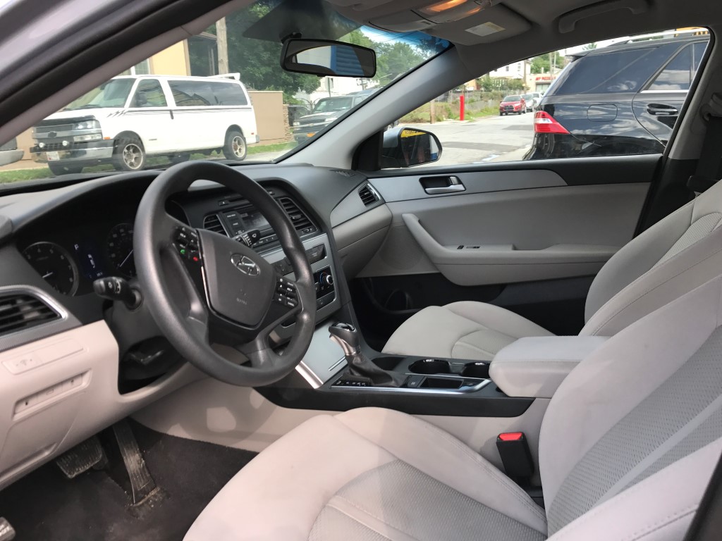 Used - Hyundai Sonata SE Sedan for sale in Staten Island NY