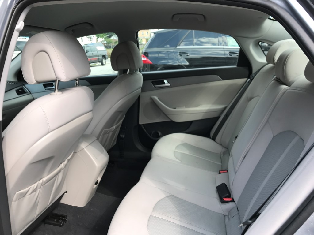 Used - Hyundai Sonata SE Sedan for sale in Staten Island NY