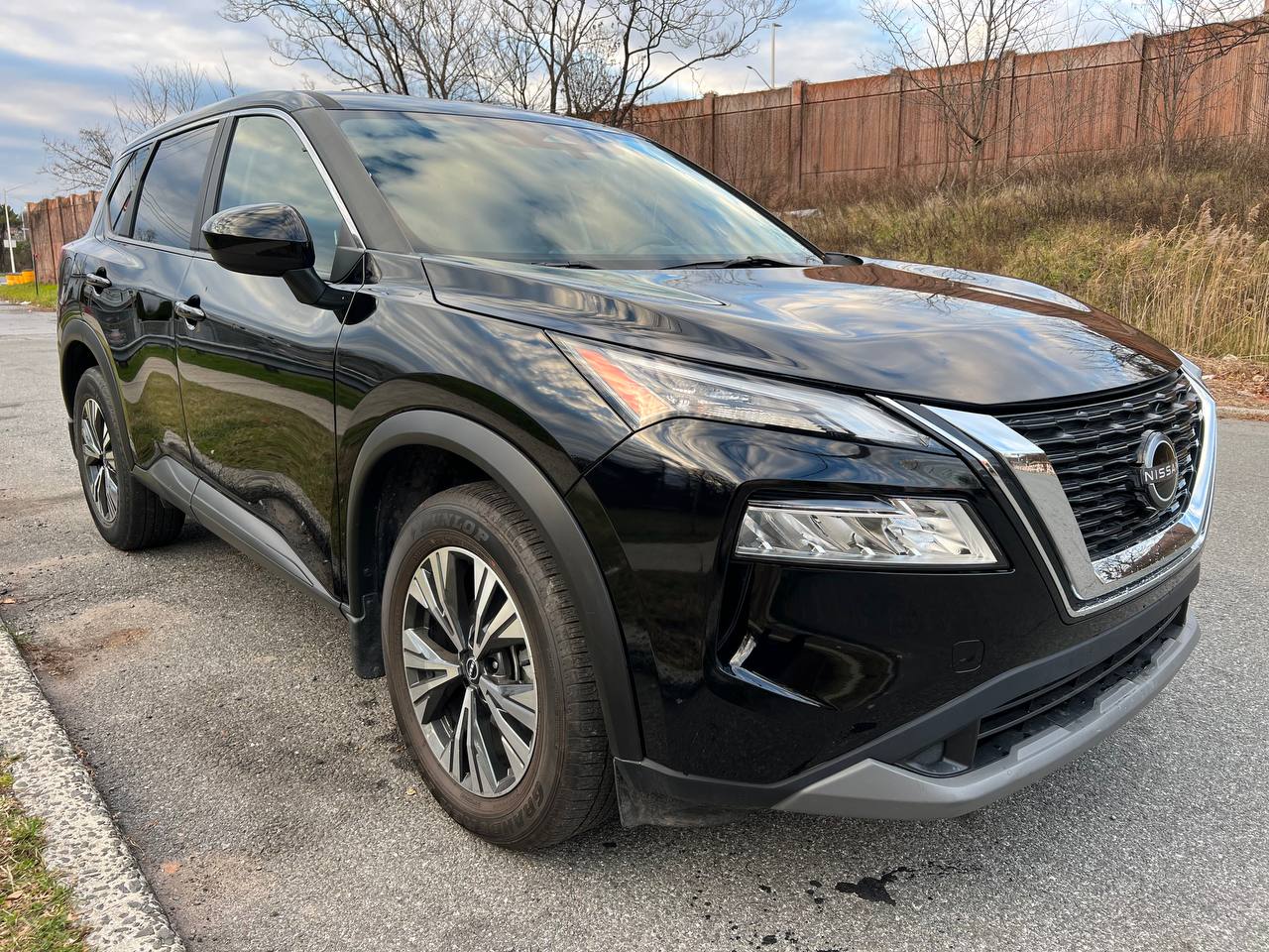 Used - Nissan Rogue SV Wagon for sale in Staten Island NY