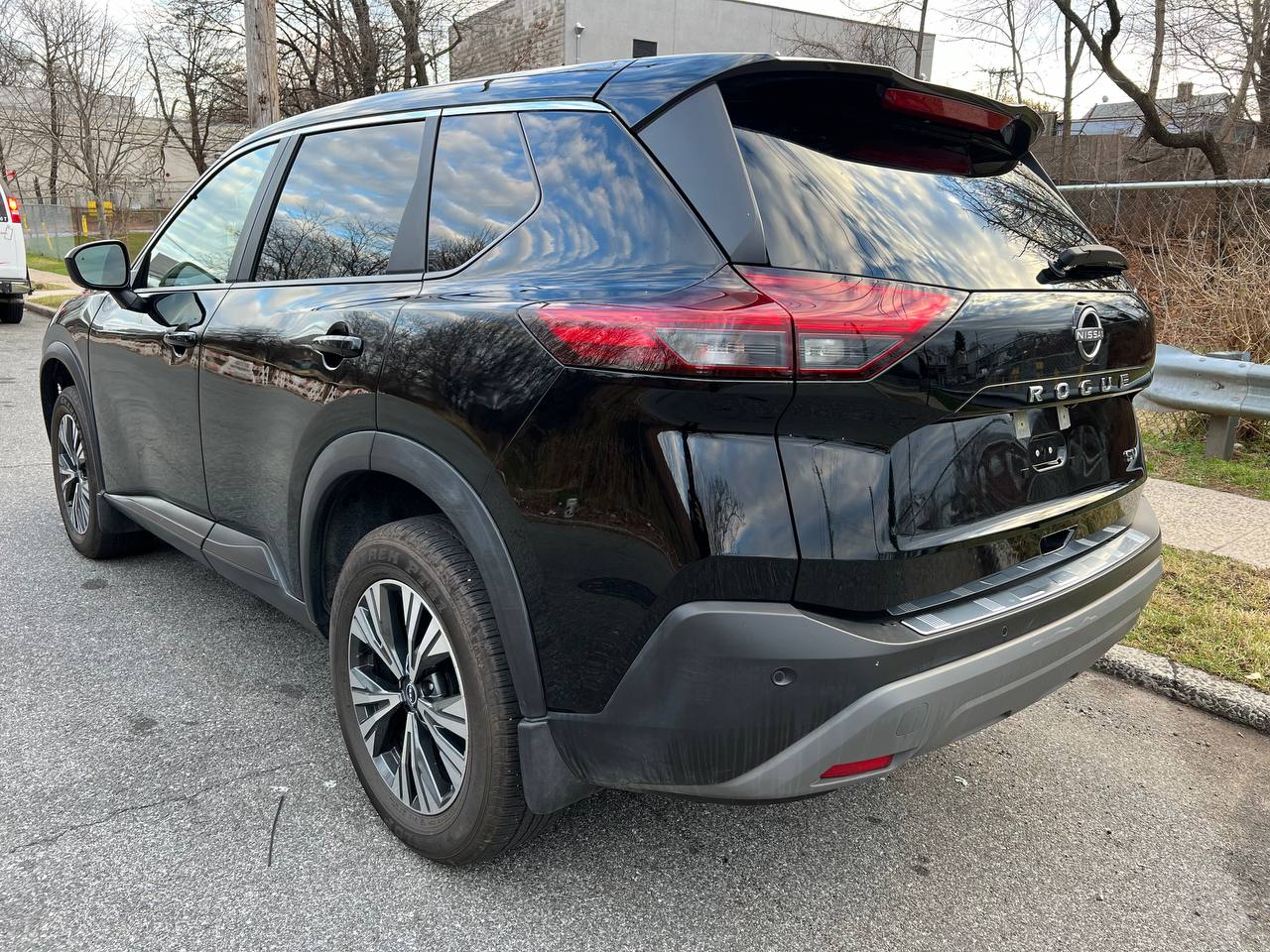 Used - Nissan Rogue SV Wagon for sale in Staten Island NY