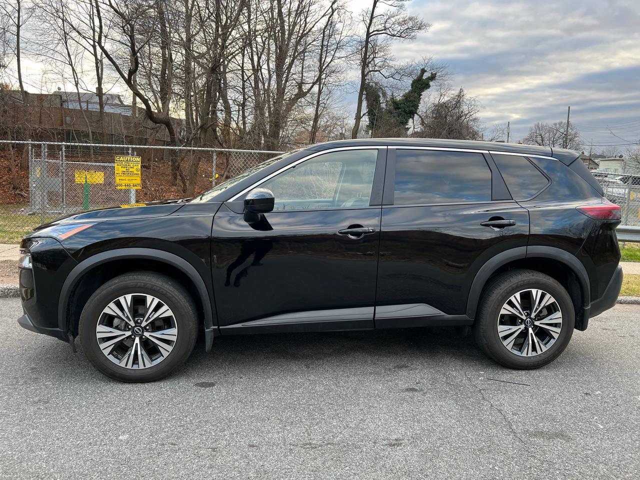 Used - Nissan Rogue SV Wagon for sale in Staten Island NY