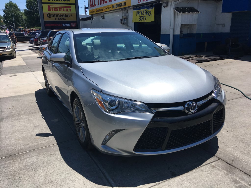 Used - Toyota Camry SE Sedan for sale in Staten Island NY