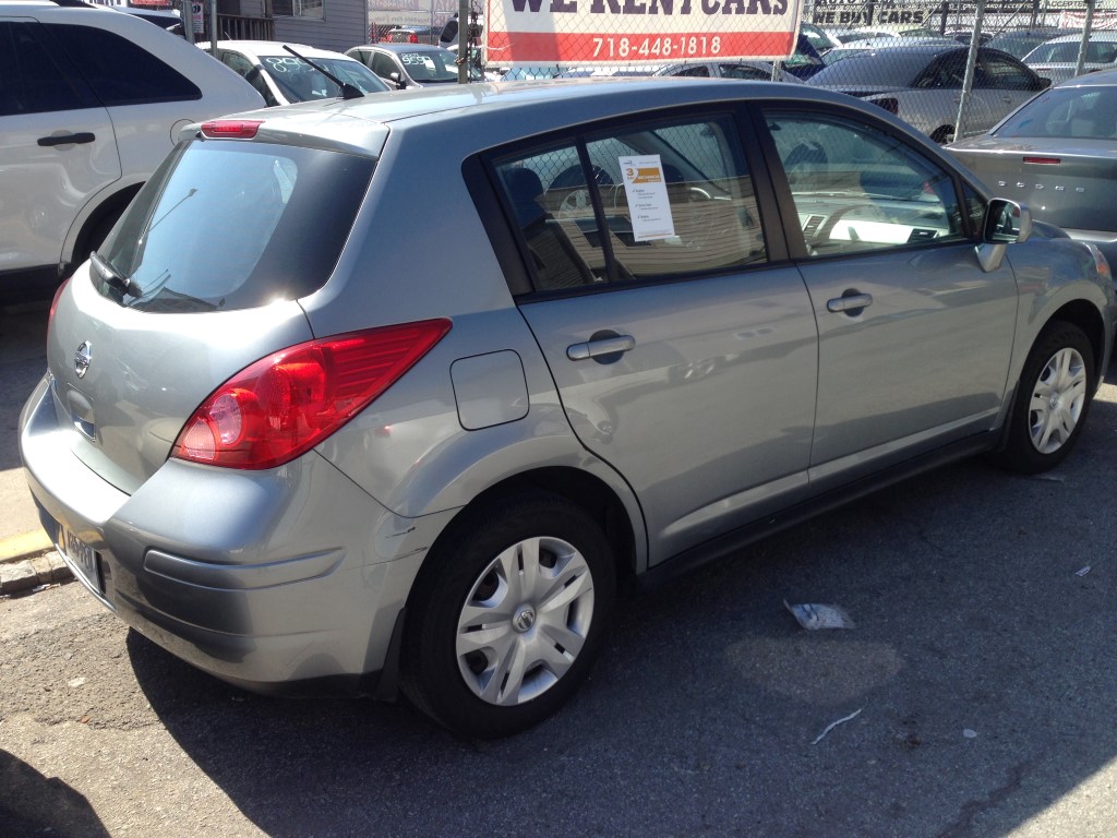 2010 Nissan versa hatchback for sale #6