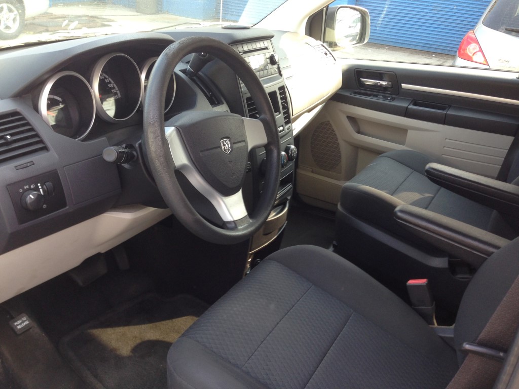 Used - Dodge Grand Caravan Minivan for sale in Staten Island NY