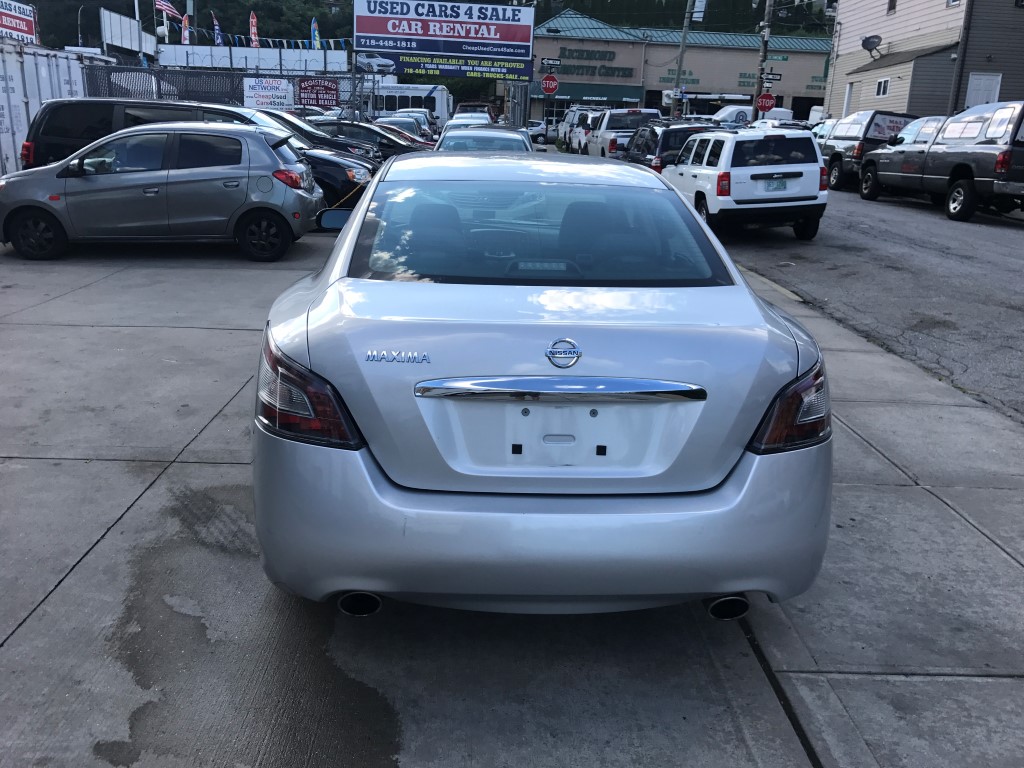 Used - Nissan Maxima SE Sedan for sale in Staten Island NY