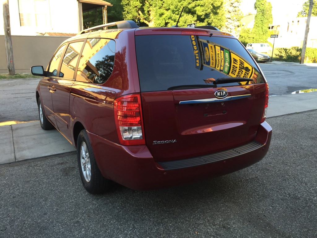 Used - Kia Sedona LX MiniVan for sale in Staten Island NY