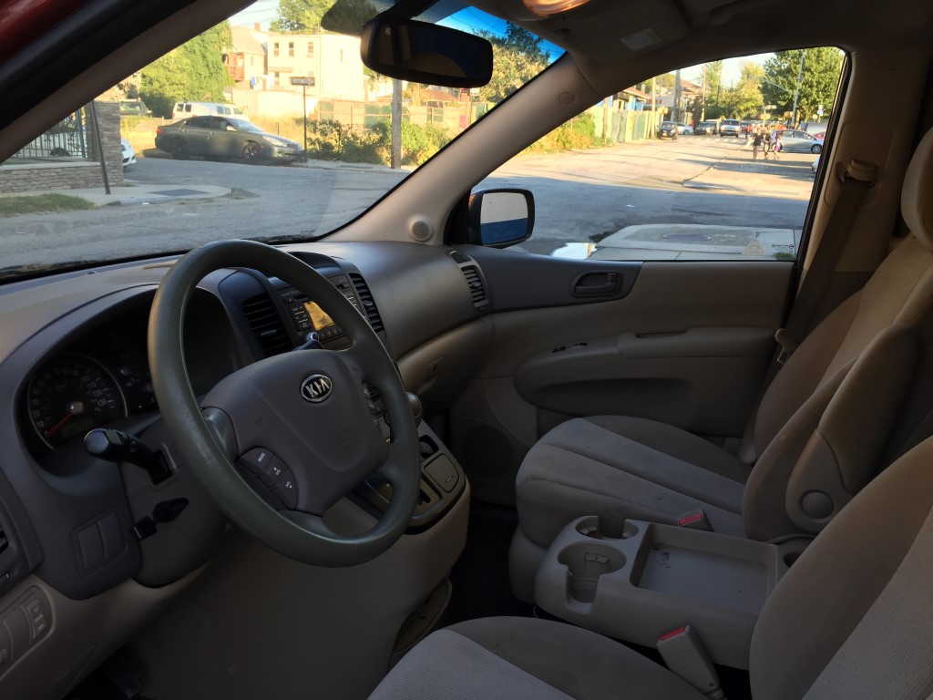 Used - Kia Sedona LX MiniVan for sale in Staten Island NY