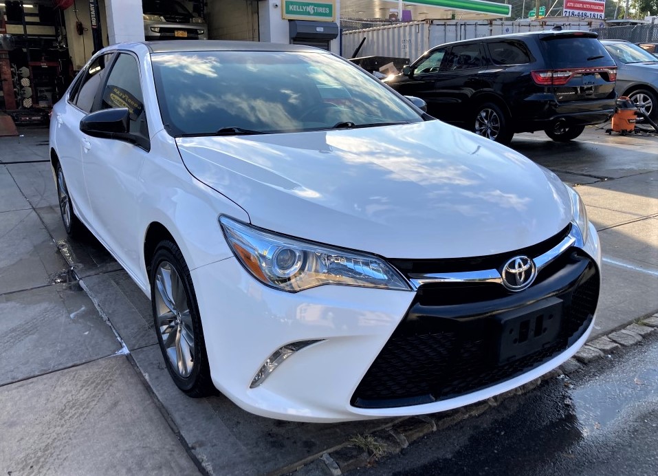 Used - Toyota Camry SE Sedan for sale in Staten Island NY