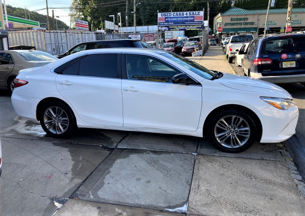 Used - Toyota Camry SE Sedan for sale in Staten Island NY