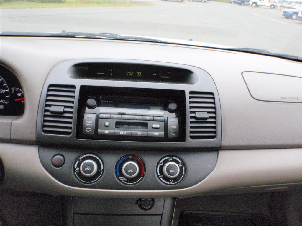 Pre-owned Car CamryToyota