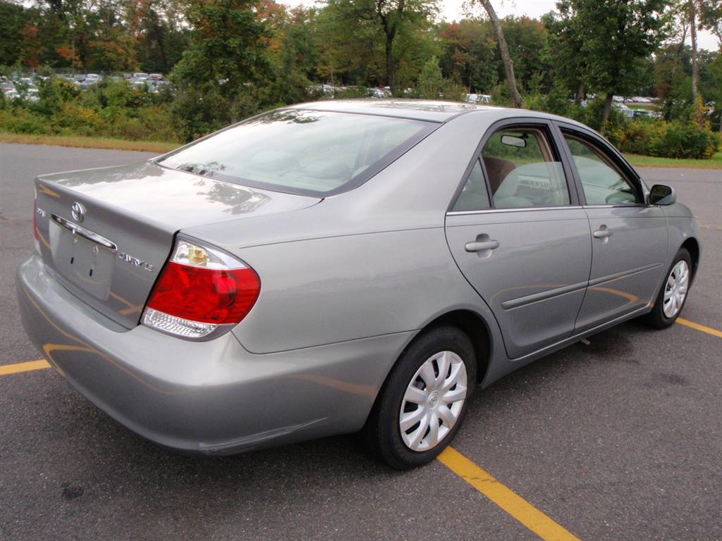 used 2005 toyota camry #5