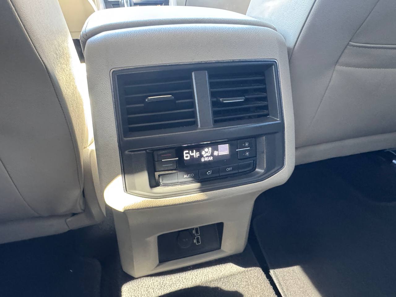 Used - Volkswagen Atlas V6 SE SUV for sale in Staten Island NY