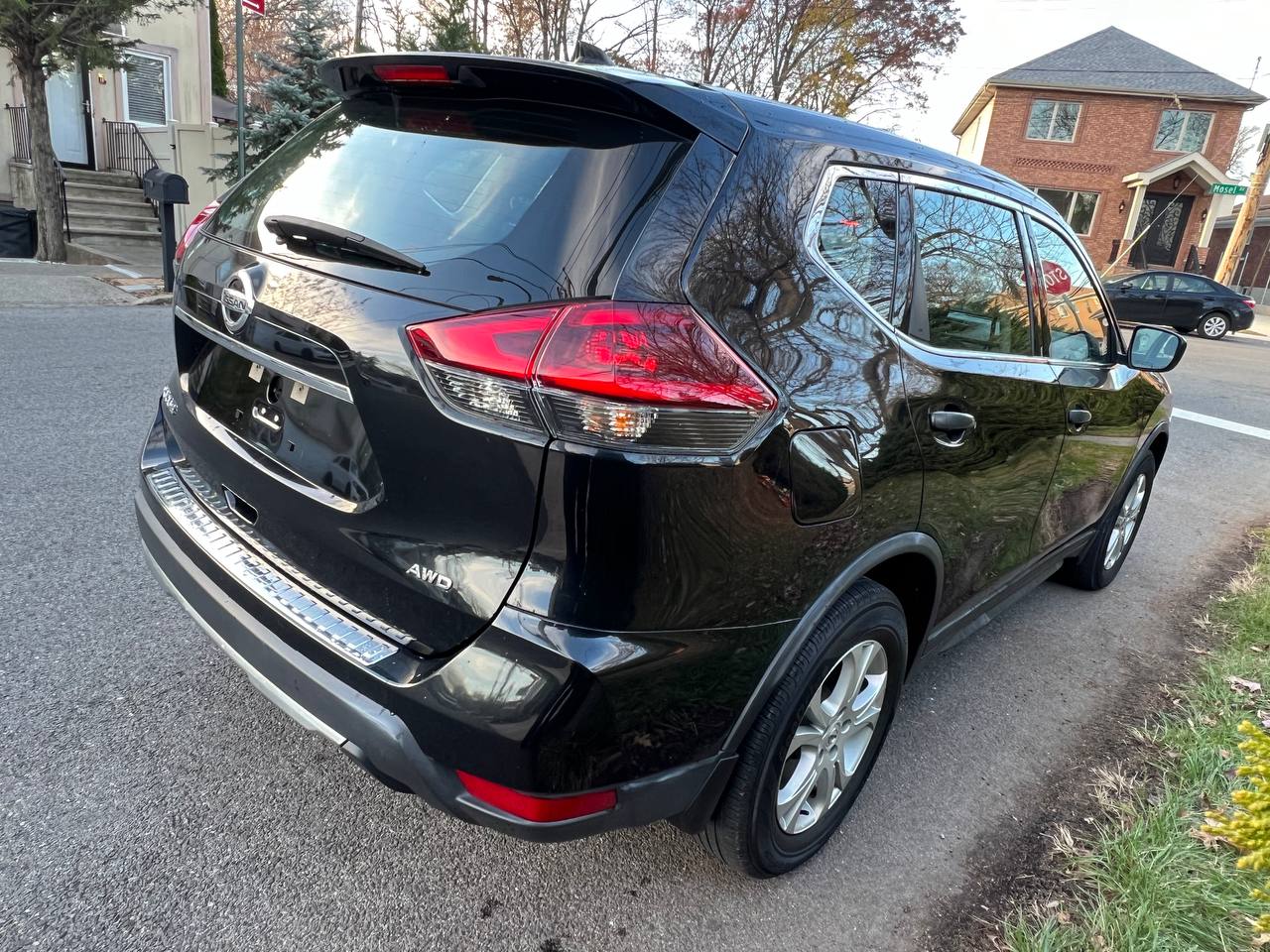 Used - Nissan Rogue S AWD Wagon for sale in Staten Island NY