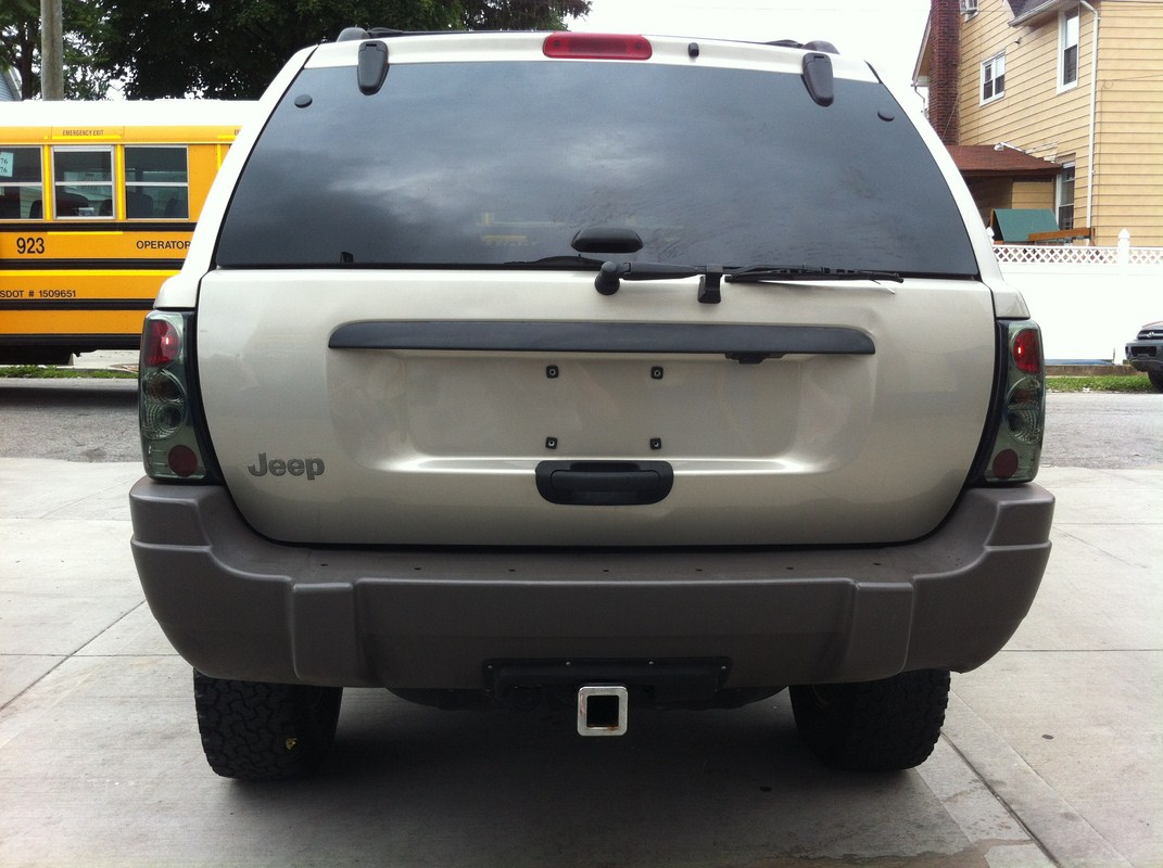 Pre-owned Car Grand Cherokee LaredoJeep