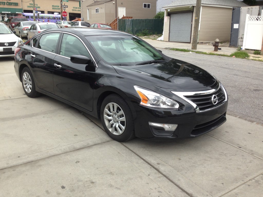 Used - Nissan Altima Sedan 4 Doors for sale in Staten Island NY