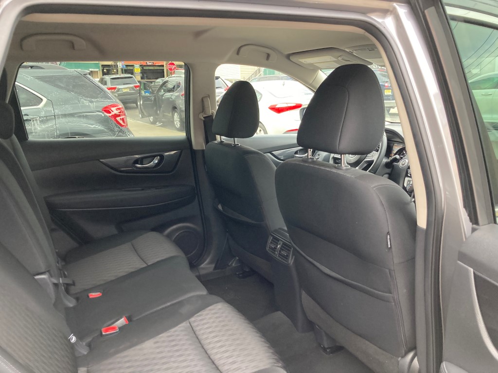 Used - Nissan Rogue SV Wagon for sale in Staten Island NY