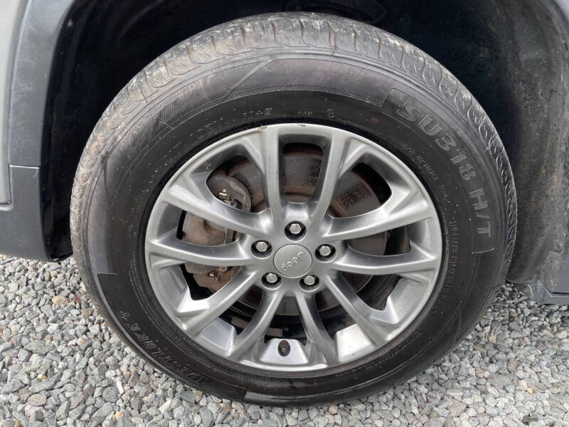 Used - Jeep Cherokee Latitude Plus 4x4 SUV for sale in Staten Island NY