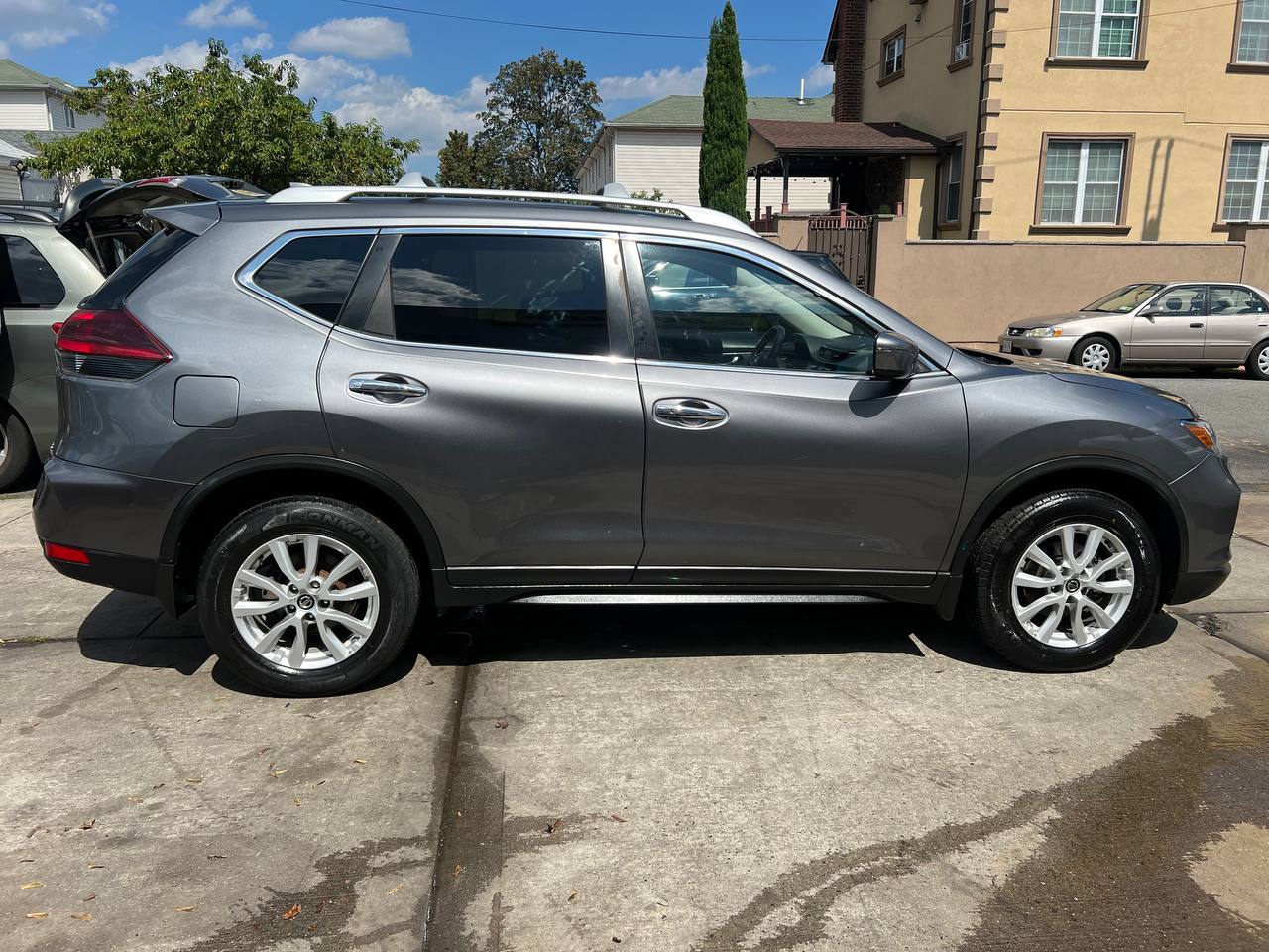 Used - Nissan Rogue SV AWD Wagon for sale in Staten Island NY