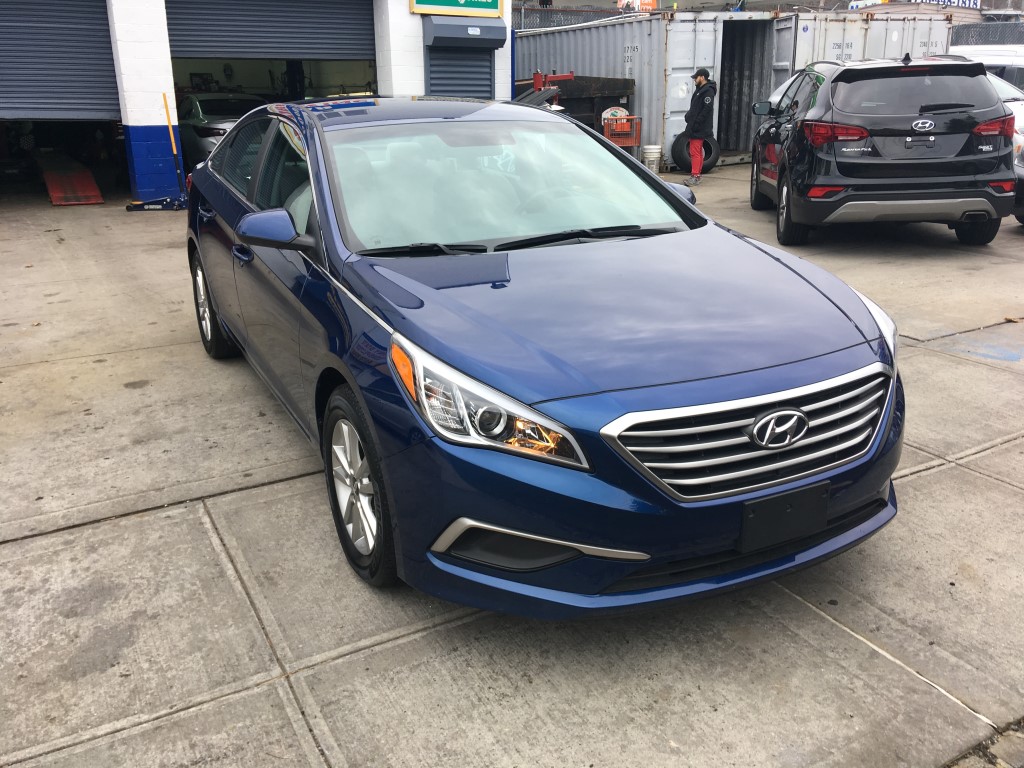 Used - Hyundai Sonata SE Sedan for sale in Staten Island NY