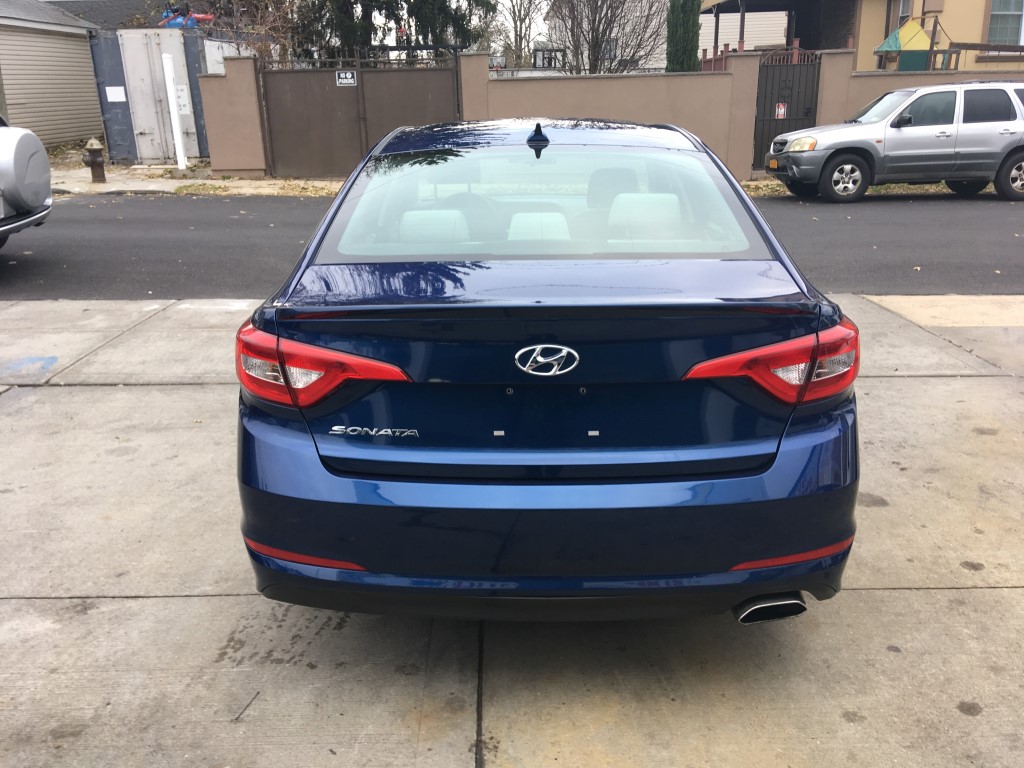 Used - Hyundai Sonata SE Sedan for sale in Staten Island NY