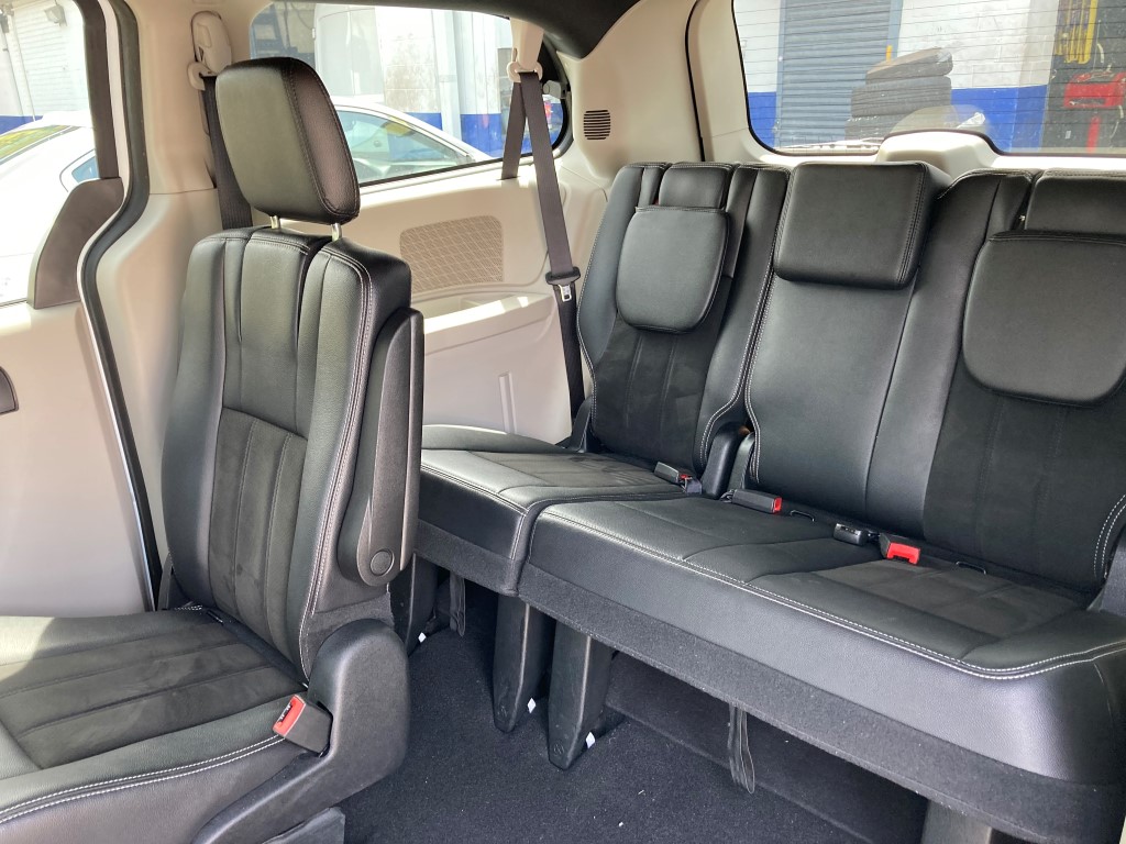 Used - Dodge Grand Caravan SXT Minivan for sale in Staten Island NY