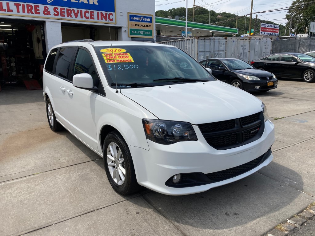 Used - Dodge Grand Caravan SXT Minivan for sale in Staten Island NY