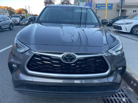 Used - Toyota HIGHLANDER LE SUV for sale in Staten Island NY