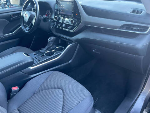 Used - Toyota HIGHLANDER LE SUV for sale in Staten Island NY