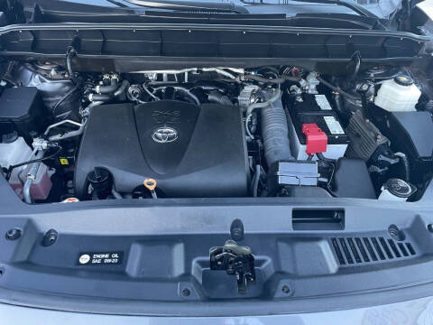 Used - Toyota HIGHLANDER LE SUV for sale in Staten Island NY