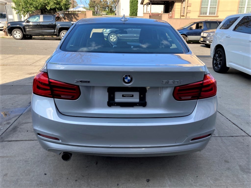 Used - BMW 3 Series 320i xDrive AWD Sedan for sale in Staten Island NY