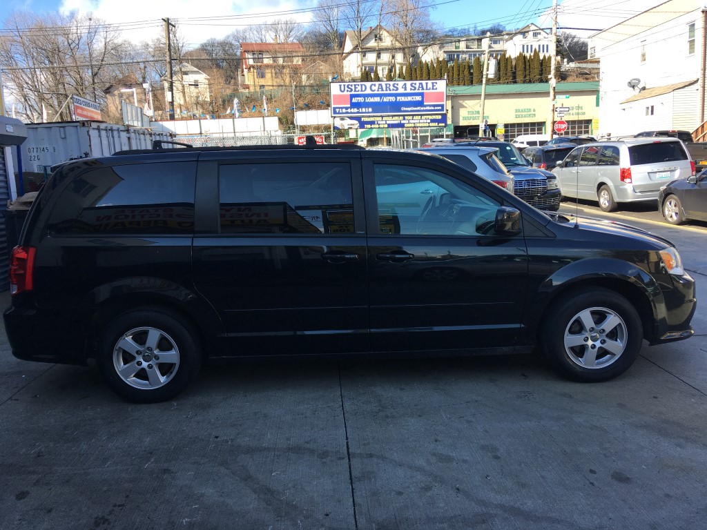 Used - Dodge Grand Caravan SXT Minivan for sale in Staten Island NY