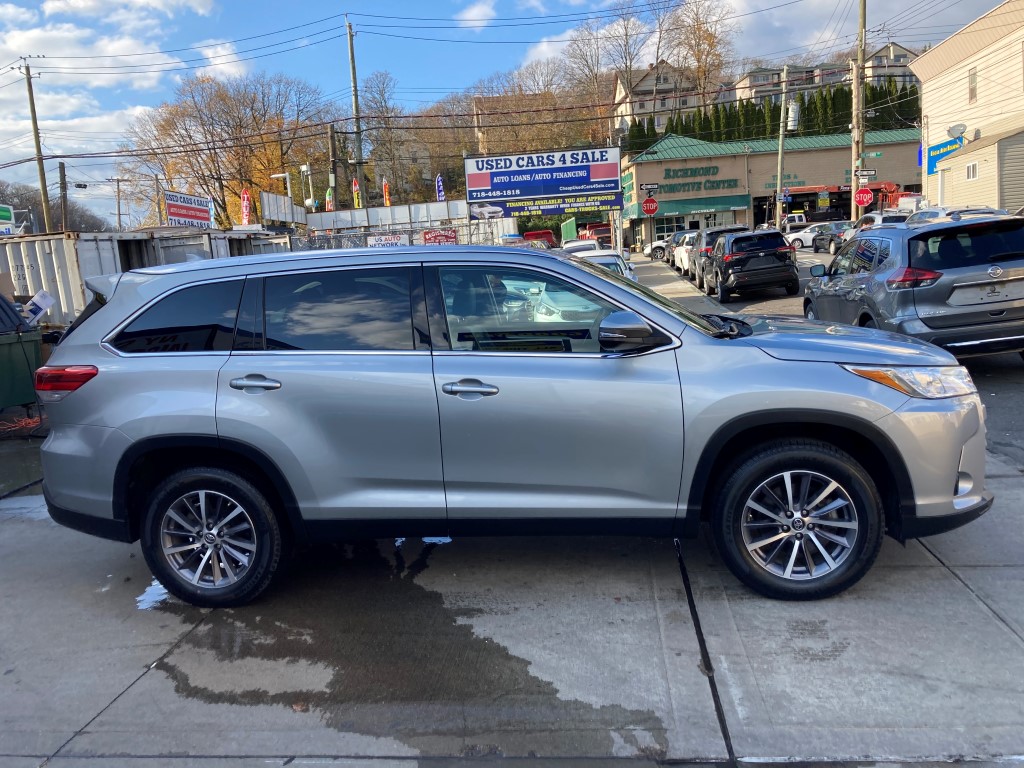 Used - Toyota Highlander XLE SUV for sale in Staten Island NY