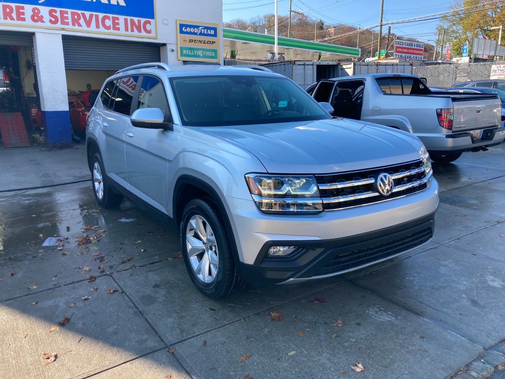 Used - Volkswagen Atlas SE with Technology SUV for sale in Staten Island NY
