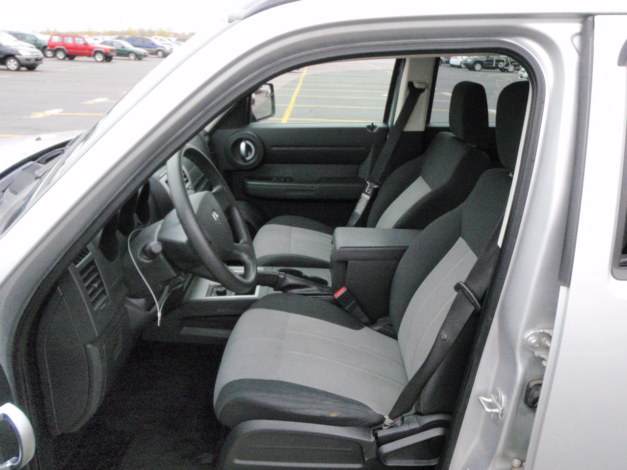 Pre-owned Car NitroDodge