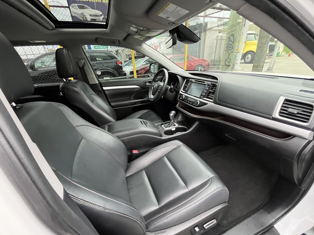 Used - Toyota Highlander XLE SUV for sale in Staten Island NY