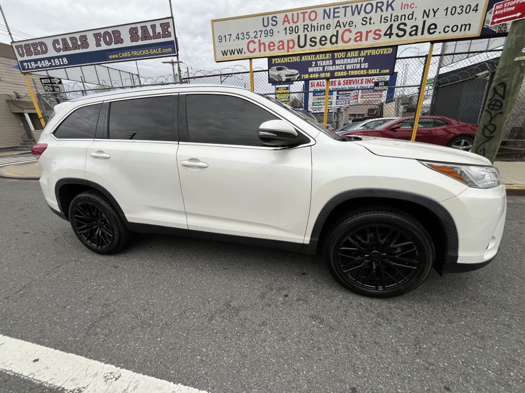 Used - Toyota Highlander XLE SUV for sale in Staten Island NY