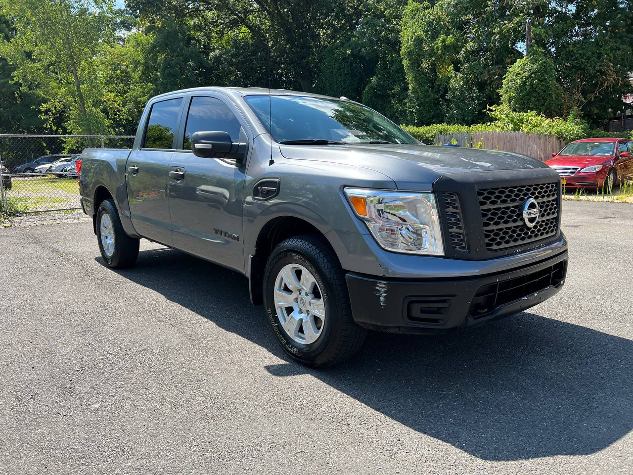 Used - Nissan Titan SV 4x4 Crew Cab Pickup Truck for sale in Staten Island NY