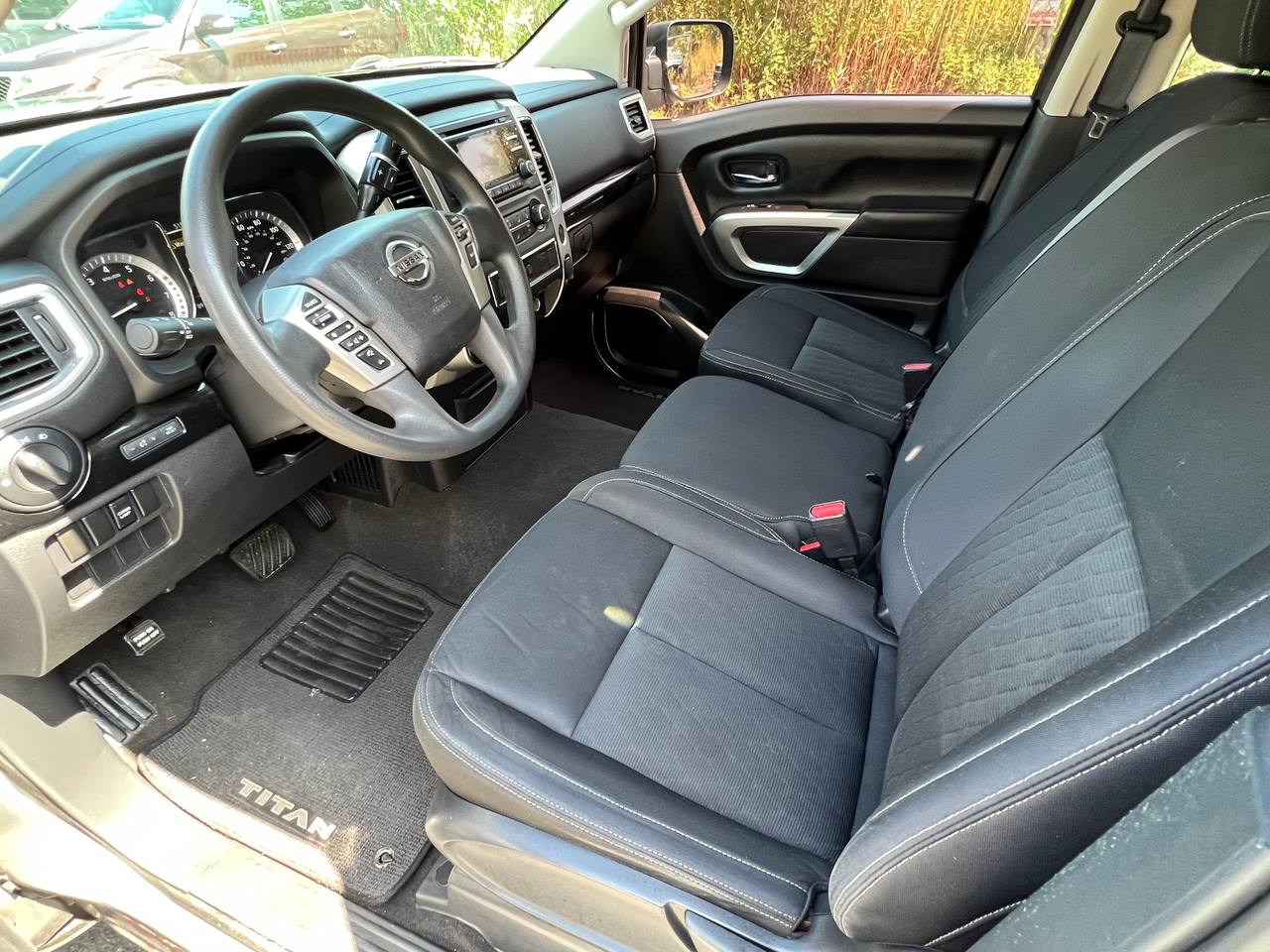 Used - Nissan Titan SV 4x4 Crew Cab Pickup Truck for sale in Staten Island NY