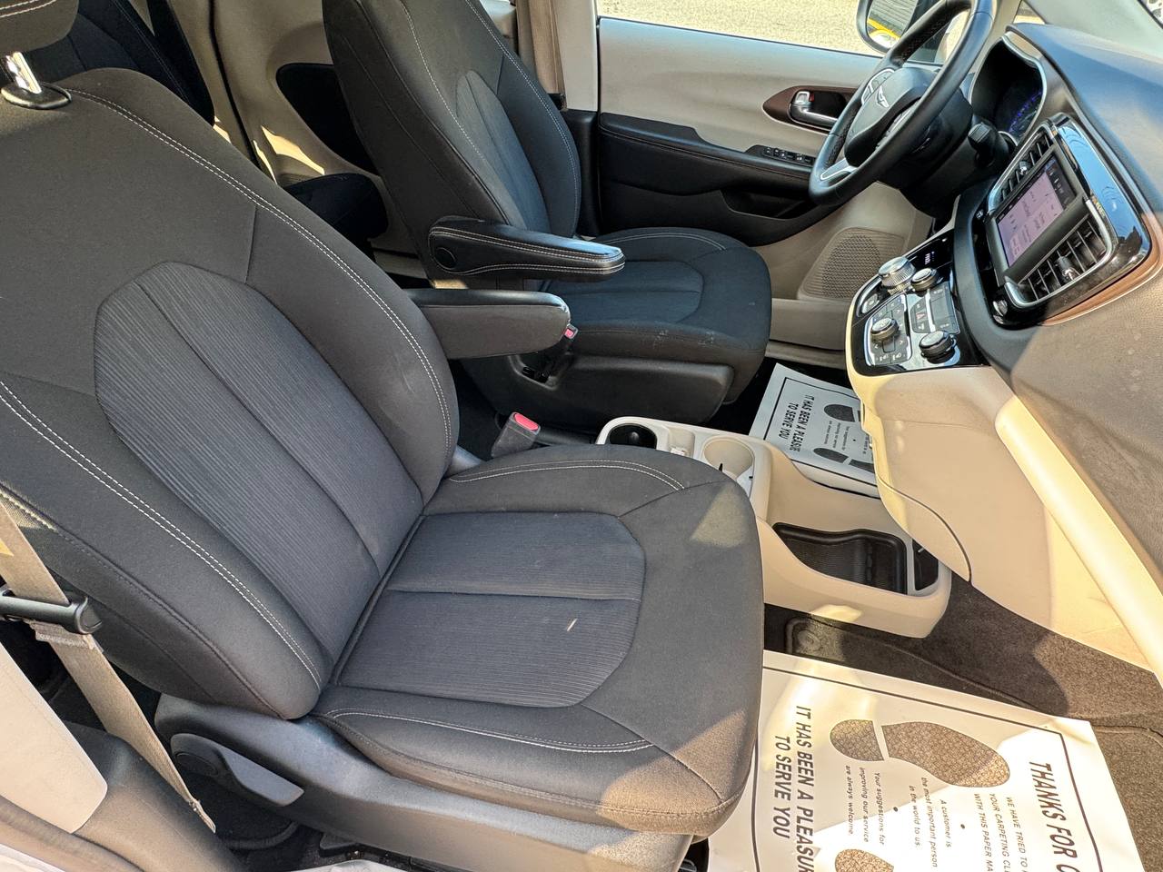 Used - Chrysler Voyager LX Minivan for sale in Staten Island NY